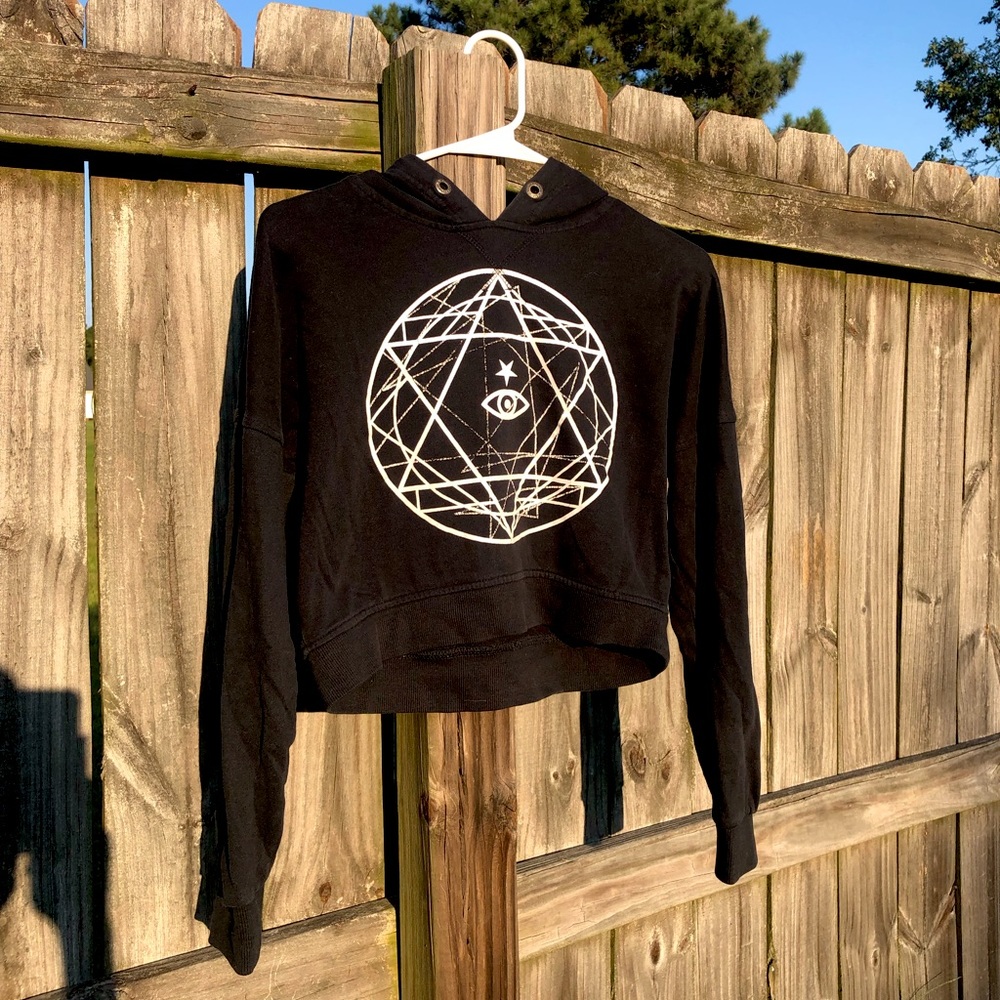 Cropped Pentagram Hoodie